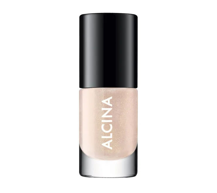 Nail Colour – ice queen